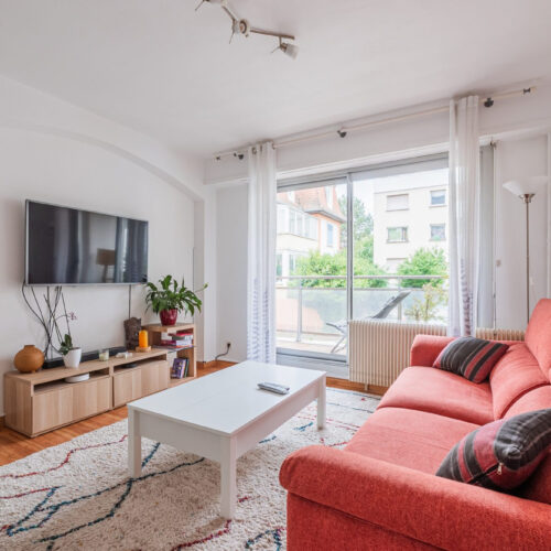 Grand T3/T4 à Neudorf avec stationnement