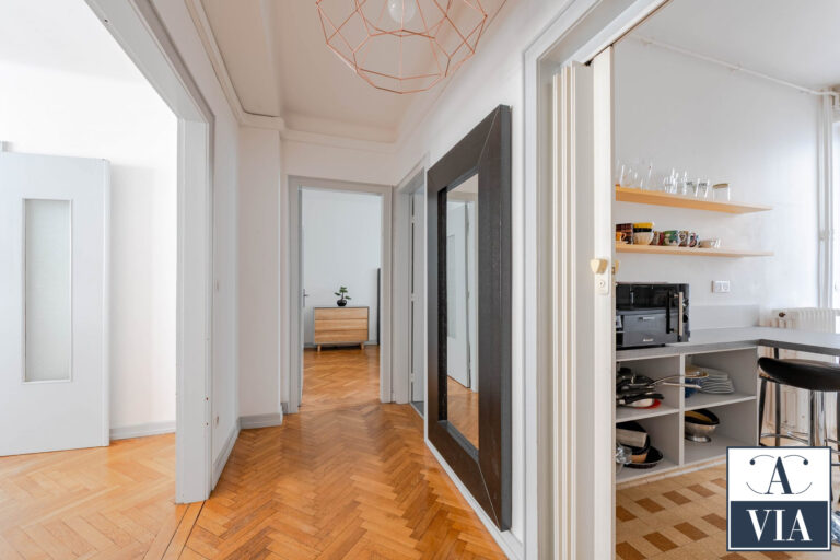 Un beau trois pièces qui s'adapte à vos projets - Place Kléber / rue de la Grange