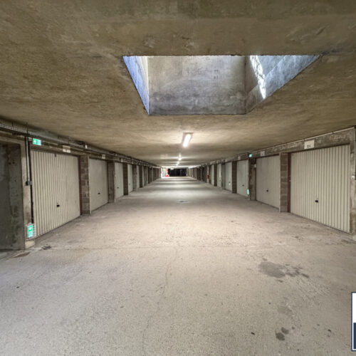 Garage fermé 23 m2 en sous-sol à vendre avec espace de stockage – Strasbourg Neudorf